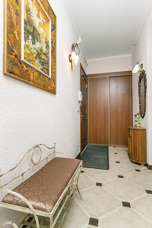 Apartmán Amazing Two Beds In The Klovskiy Spusk Kyjev Exteriér fotografie